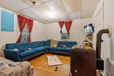 11 Nutting St, Fitchburg, MA 01420 - Photo 15