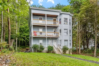 11 Nutting St, Fitchburg, MA 01420 - Photo 3