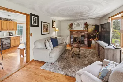 4 Henry Marsh Rd #B, Oxford, MA 01540 - Photo 13