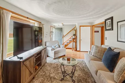 4 Henry Marsh Rd #B, Oxford, MA 01540 - Photo 11