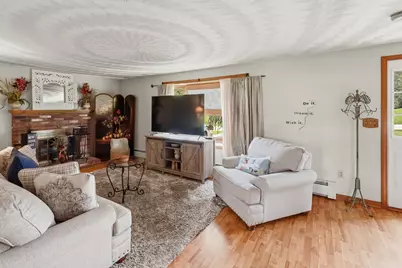 4 Henry Marsh Rd #B, Oxford, MA 01540 - Photo 17