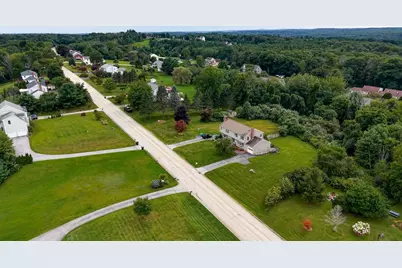 4 Henry Marsh Rd #B, Oxford, MA 01540 - Photo 37