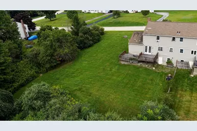 4 Henry Marsh Rd #B, Oxford, MA 01540 - Photo 35