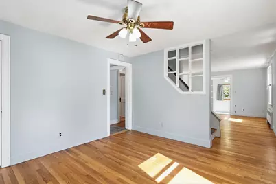 24 Grandview St, Northampton, MA 01062 - Photo 5