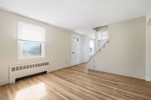 24 Grandview St, Northampton, MA 01062 - Photo 3