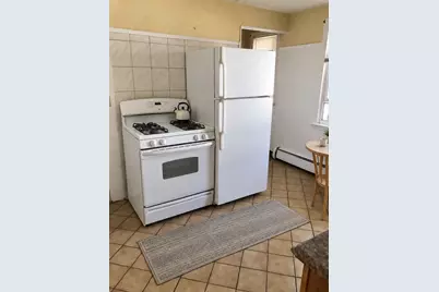 29 Chetwynd Rd #2, Somerville, MA 02144 - Photo 3