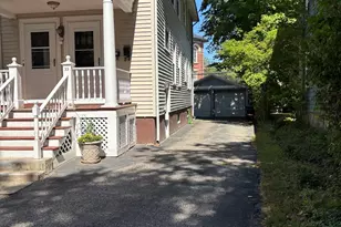 33 Brington Rd, Brookline, MA 02445 - Photo 15