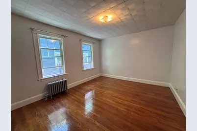 33 Brington Rd #1, Brookline, MA 02445 - Photo 9