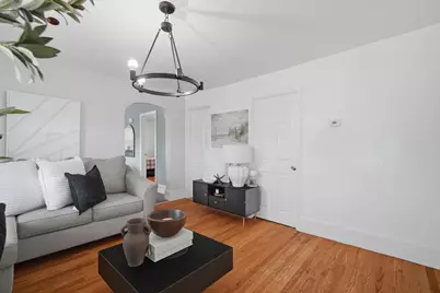 34 Ashley St, Springfield, MA 01105 - Photo 11