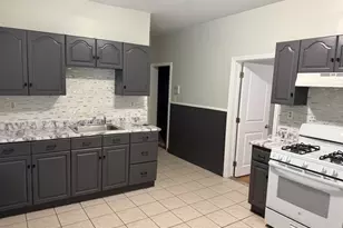 13 Lynn St, Chelsea, MA 02150 - Photo 1