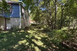 15 Warsaw Ave, Dudley, MA 01571 - Photo 3
