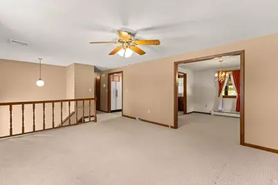 18 Wildwood Ave, Taunton, MA 02780 - Photo 9