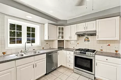 22 Stoney Hill Rd, Shrewsbury, MA 01545 - Photo 5