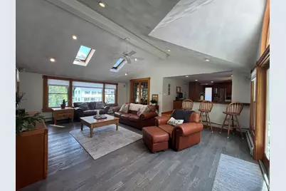 11 Phyllis Avenue, Burlington, MA 01803 - Photo 9