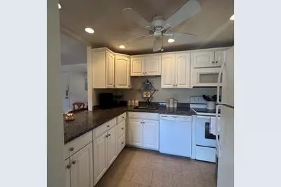 300 Park Terrace Dr. #322, Stoneham, MA 02180 - Photo 13