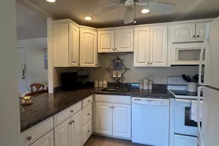 300 Park Terrace Dr, Stoneham, MA 02180 - Photo 13