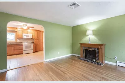 91 Breer St, Brockton, MA 02301 - Photo 15