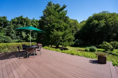 557 Smith Neck Rd, Dartmouth, MA 02748 - Photo 25
