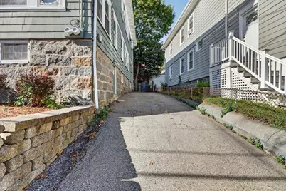 18 Franconia St, Boston, MA 02122 - Photo 35