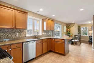 4 Fatima Ln, Worcester, MA 01606 - Photo 5