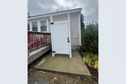 82 Raymond St, Fairhaven, MA 02719 - Photo 5