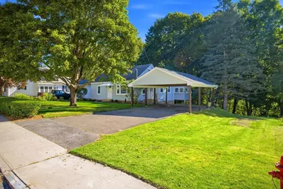 114 Quaboag St, Warren, MA 01083 - Photo 3