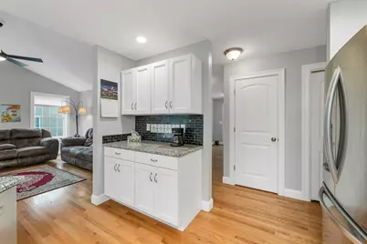 7 Benning St #A, Amherst, NH 03031 - Photo 27