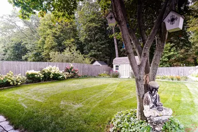 112 Hollis St #112, Lowell, MA 01852 - Photo 5