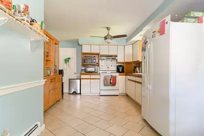 112 Hollis St #112, Lowell, MA 01852 - Photo 15