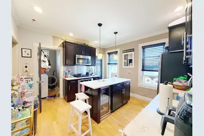17 Pleasant St #3, Boston, MA 02125 - Photo 5