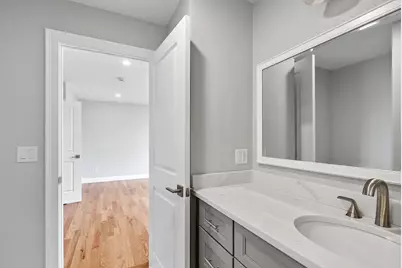 10 Windsor St #E, Worcester, MA 01605 - Photo 23