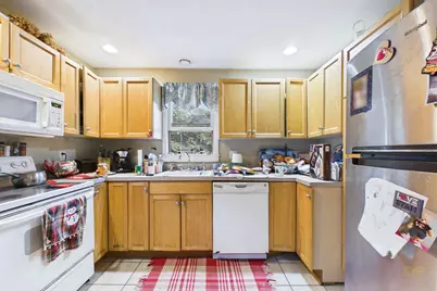 33 Green Street, Fairhaven, MA 02719 - Photo 17