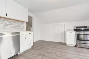 22 North St, Grafton, MA 01519 - Photo 3