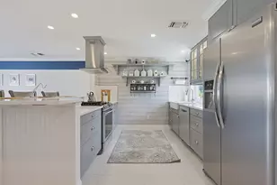 554 White Cliff Dr, Plymouth, MA 02360 - Photo 5