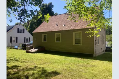 17 Clive St, Worcester, MA 01603 - Photo 5