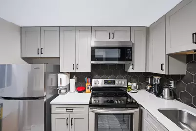 215 Winter St #3P, Weymouth, MA 02188 - Photo 9