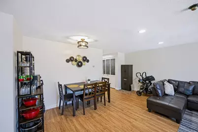 215 Winter St #3P, Weymouth, MA 02188 - Photo 5