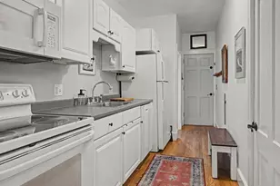 10 A Graves Ave, Northampton, MA 01060 - Photo 5