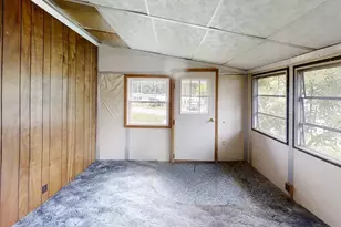 281 Chauncey Walker St, Belchertown, MA 01007 - Photo 15