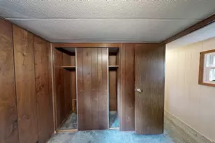 281 Chauncey Walker St, Belchertown, MA 01007 - Photo 17