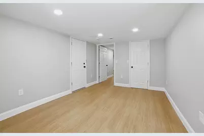 44 Topsfield Cir, Shrewsbury, MA 01545 - Photo 19