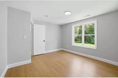 44 Topsfield Cir, Shrewsbury, MA 01545 - Photo 13