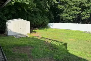 44 Topsfield Cir, Shrewsbury, MA 01545 - Photo 25