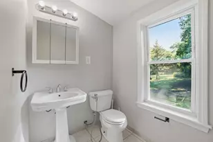 200 North Quinsigamond St, Shrewsbury, MA 01545 - Photo 25
