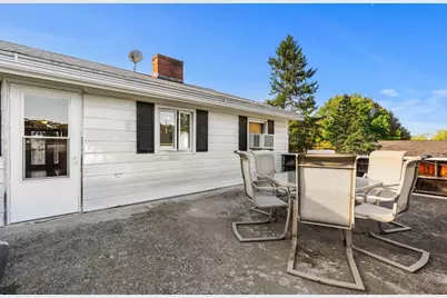 25 Belli Ave, Fitchburg, MA 01420 - Photo 25