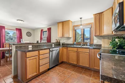 25 Belli Ave, Fitchburg, MA 01420 - Photo 3