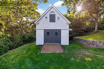 22 Moonpenny Ln, Chatham, MA 02633 - Photo 3