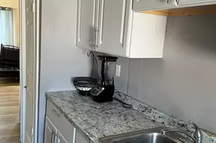 107 Oxford St, Lawrence, MA 01841 - Photo 21