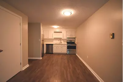 1 Trafalgar Dr #12A, Beverly, MA 01915 - Photo 3