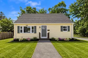 22 Myrtle Ave, Acushnet, MA 02743 - Photo 1